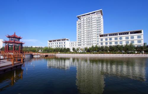 衡水科技工程學(xué)校招生有什么特別限制嗎？