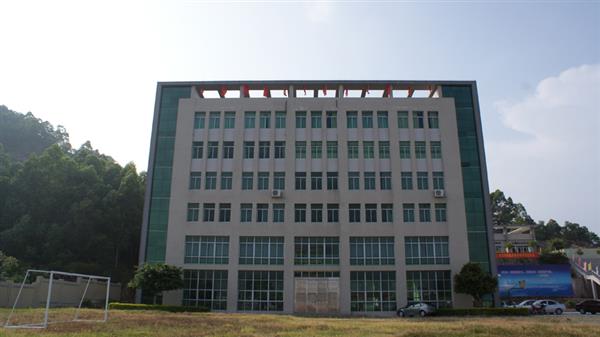 保定世紀(jì)宏光技工學(xué)校都有哪些專業(yè)設(shè)置？