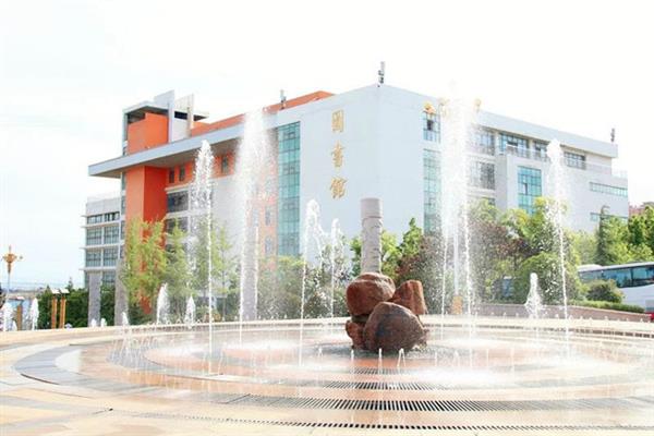 青島求實職業(yè)技術(shù)學院空中乘務(wù)專業(yè)就業(yè)率高嗎？