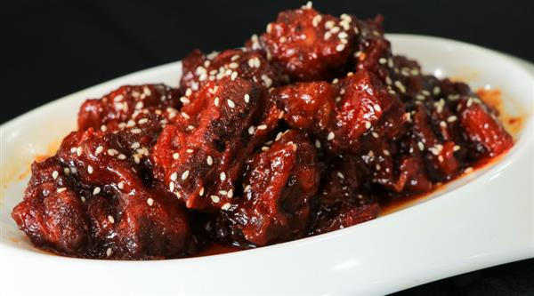 濟(jì)南市技師學(xué)院開(kāi)設(shè)了哪些烹飪專(zhuān)業(yè)？