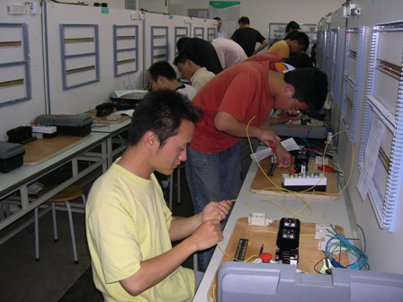 青島市電子信息技術(shù)學(xué)校學(xué)生待遇好不好？