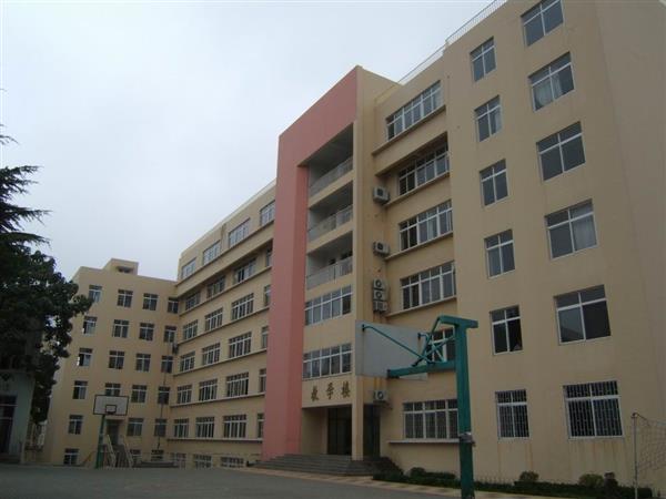 青島市電子信息技術(shù)學(xué)校電子技術(shù)應(yīng)用專業(yè)怎么樣？需要學(xué)什么課程？